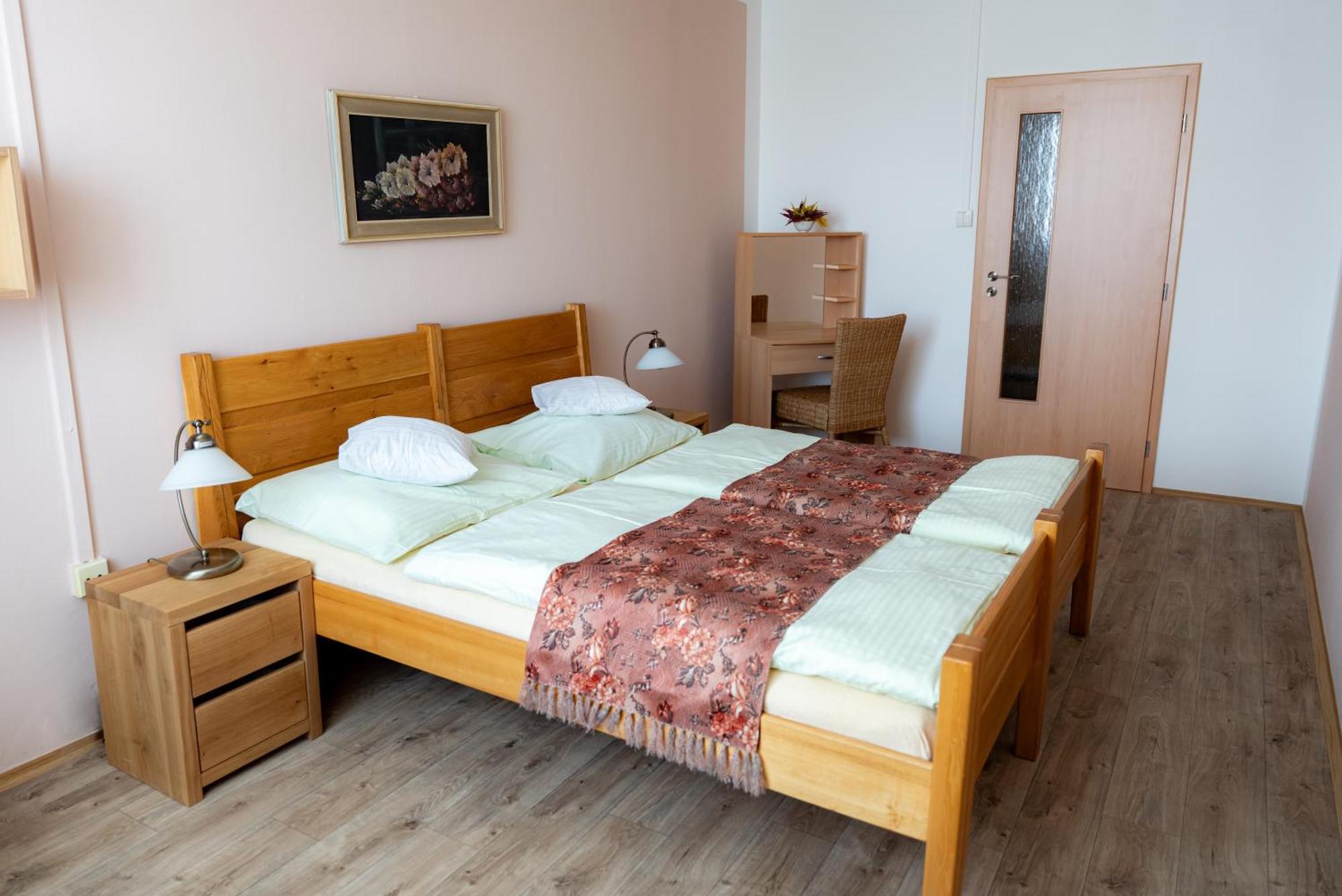 Hotel Cementar Hranice  Εξωτερικό φωτογραφία